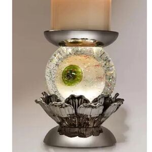 Bath & Body Works Eyeball Light Up Water Globe Candle Pedestal
